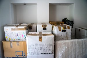packing organising storage