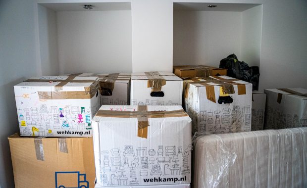 packing organising storage